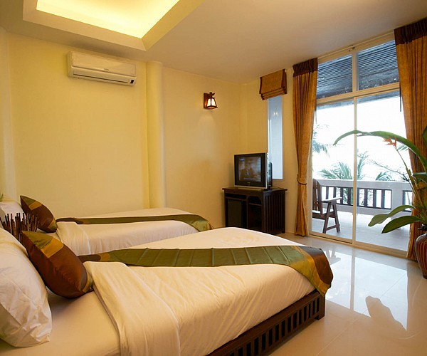 Superior Hotel (Double/Twin)
