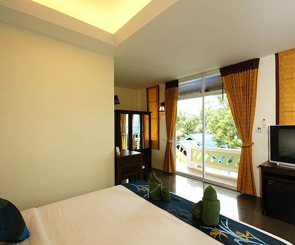 Superior Hotel (Double/Twin)