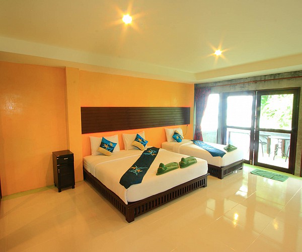 Triple Room
