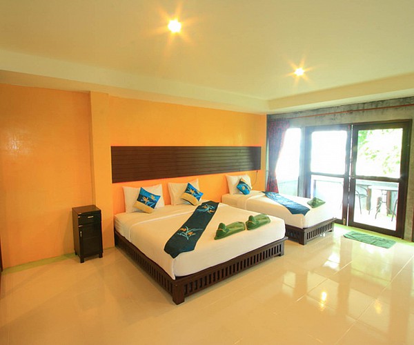 Triple Room