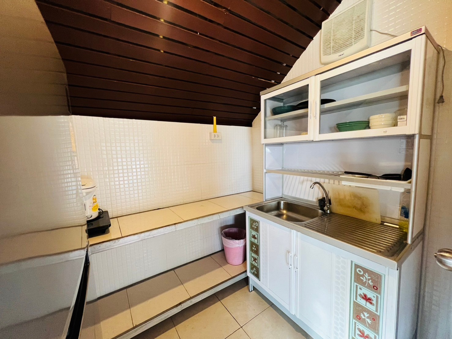 Seaview Bungalow with kitchen