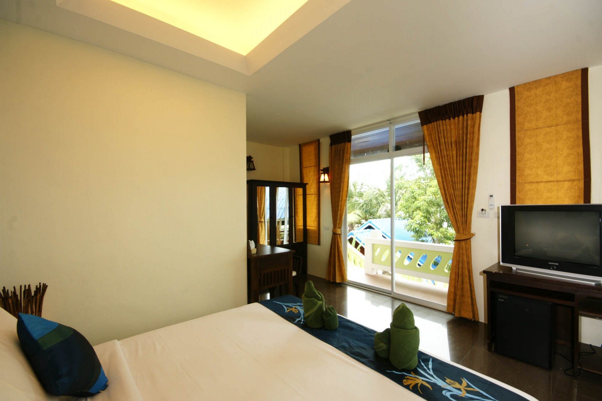 Superior Hotel (Double/Twin)